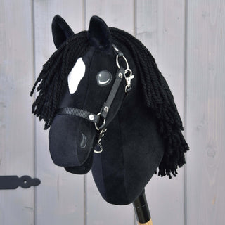 Hobby Horse Cloony s čiernou ohlávkou
