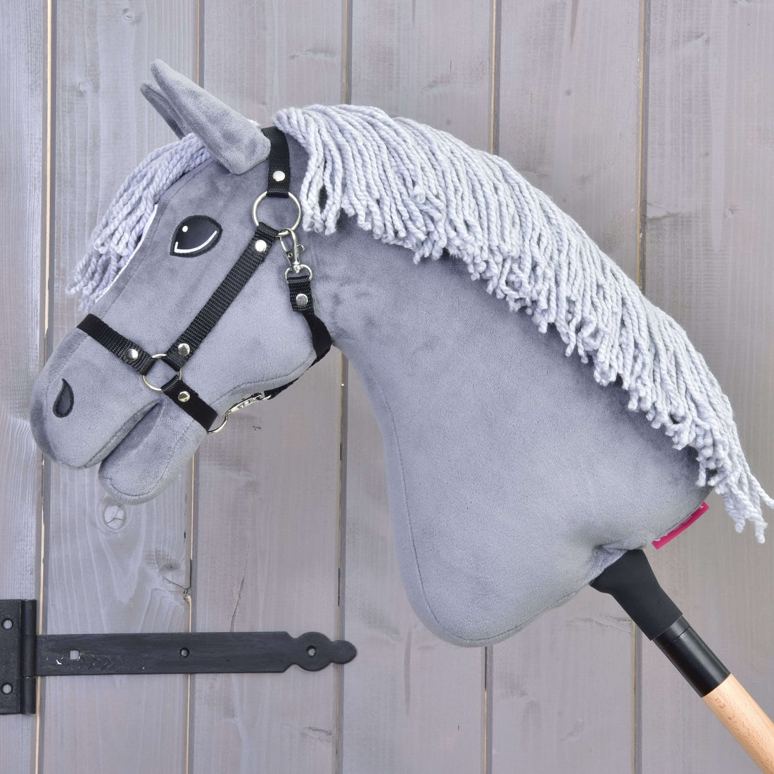 Hobby Horse Grace s černou ohlávkou