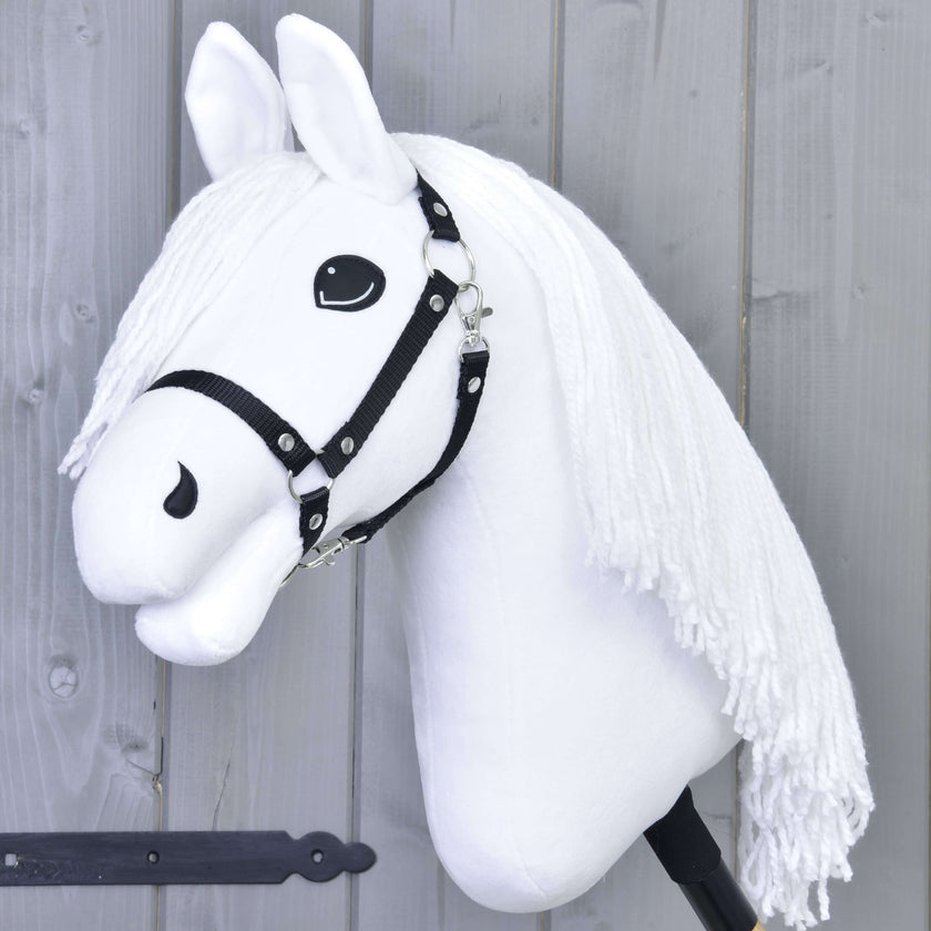 Hobby Horse Lady s čiernou ohlávkou