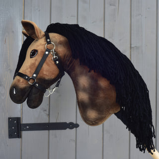 Hobby Horse Stormy s čiernou ohlávkou