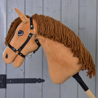 Hobby Horse Wendy s čiernou ohlávkou