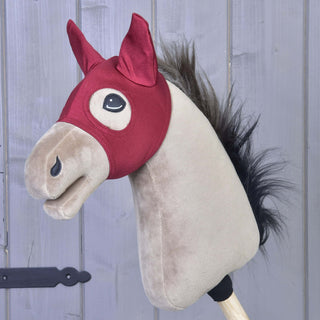 Maska Barn Red