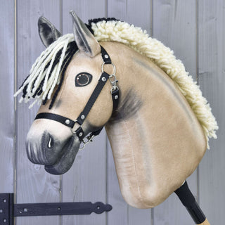 Hobby Horse Ozzy s čiernou ohlávkou