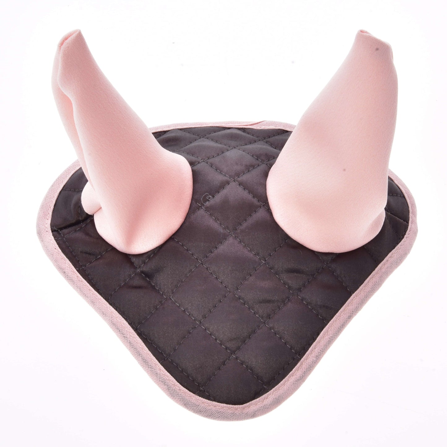 Set Thermo Sweety od Hobby Horse LarDen, ružovo-čierny prešívaný textilný doplnok s dvoma vztýčenými špicatými tvarmi uší, ideálny ako hravá súprava čabraky alebo dekoratívny konský doplnok so zvieracím motívom.